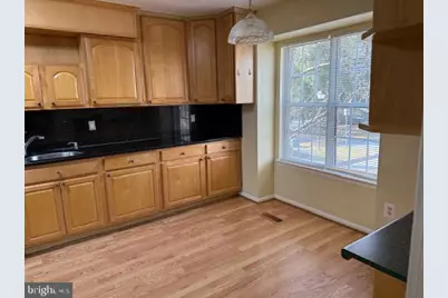 [Address not provided], Germantown, MD 20874 - Photo 4