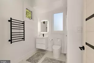 14051 Esworthy Rd, Darnestown, MD 20874 - Photo 44