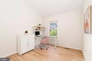 9821 Tiffany Hill Ct, Bethesda, MD 20814 - Photo 18