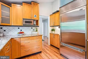 9803 Hill St, Kensington, MD 20895 - Photo 12