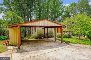 9803 Hill St, Kensington, MD 20895 - Photo 6