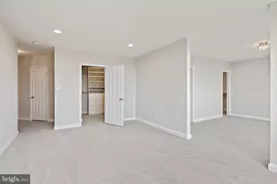 10401 Grosvenor Pl, Rockville, MD 20852 - Photo 38