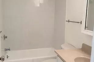 5225 Pooks Hill Rd, Bethesda, MD 20814 - Photo 4