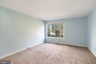 9410 Walburg Way, Gaithersburg, MD 20886 - Photo 16