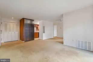 2305 Greenery Ln, Silver Spring, MD 20906 - Photo 4