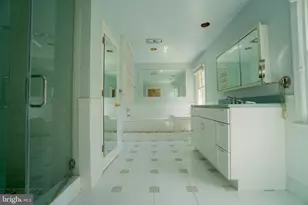 6440 Windermere Cir, Rockville, MD 20852 - Photo 18