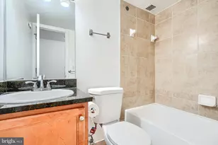 1220 Blair Mill Rd, Silver Spring, MD 20910 - Photo 14