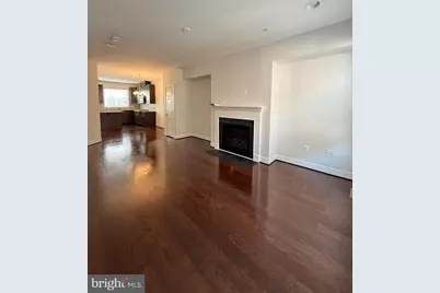 111 Kandinsky Loop, Silver Spring, MD 20906 - Photo 4