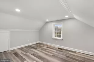 201 Washington Grove Ln, Gaithersburg, MD 20877 - Photo 12