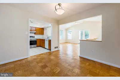 6504 Stratford Road, Chevy Chase, MD 20815 - Photo 10