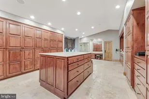 2 Piney Meetinghouse Ct, Potomac, MD 20854 - Photo 26