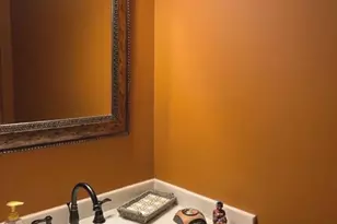 8033 Quarry Ridge Way, Bethesda, MD 20817 - Photo 4