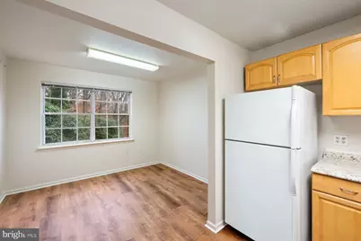 876 College Parkway #102, Rockville, MD 20850 - Photo 18