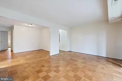 876 College Parkway #102, Rockville, MD 20850 - Photo 6