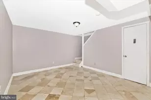 674 College Pkwy, Rockville, MD 20850 - Photo 36