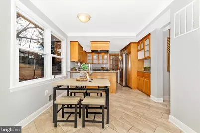 674 College Parkway, Rockville, MD 20850 - Photo 12