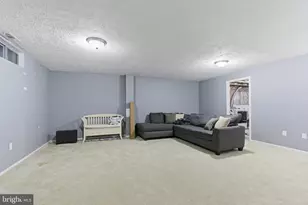 9500 Melrose Square Way, Gaithersburg, MD 20882 - Photo 18