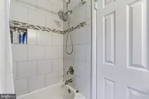 9500 Melrose Square Way, Gaithersburg, MD 20882 - Photo 24