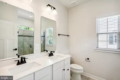 19753 Green Village Drive, Montgomery Village, MD 20886 - Photo 26