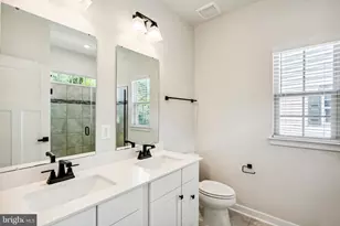 19753 Grn Vlg Dr, Montgomery Village, MD 20886 - Photo 26