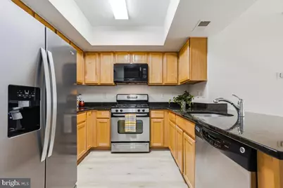 7915 Eastern Avenue #1208, Silver Spring, MD 20910 - Photo 6