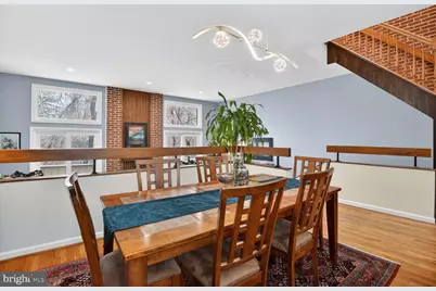 7511 Bradley Boulevard, Bethesda, MD 20817 - Photo 10