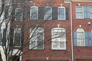 819 Oak Knoll Terrace, Rockville, MD 20850 - Photo 2