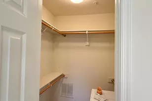 819 Oak Knoll Terrace, Rockville, MD 20850 - Photo 14