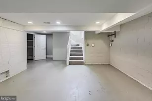 8617 Lynbrook Dr, Bethesda, MD 20814 - Photo 30