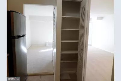 9900 Georgia Avenue #27-707, Silver Spring, MD 20902 - Photo 8