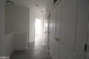 104 Elmcroft Blvd, Rockville, MD 20850 - Photo 12