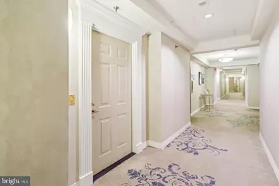 5809 Nicholson Lane #13, North Bethesda, MD 20852 - Photo 2