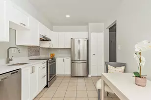 11349 Appledowre Way, Germantown, MD 20876 - Photo 4