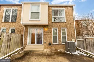 7149 Mill Run Dr, Rockville, MD 20855 - Photo 22