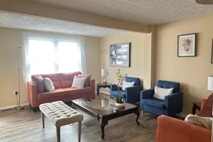 7727 Eagles Head Ct, Rockville, MD 20855 - Photo 4