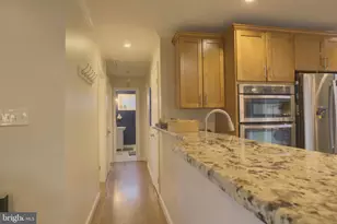 11014 Troy Rd, Rockville, MD 20852 - Photo 12