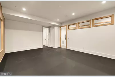 6916 Carmichael Avenue, Bethesda, MD 20817 - Photo 70