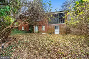 709 Greyrock Dr, Silver Spring, MD 20910 - Photo 4