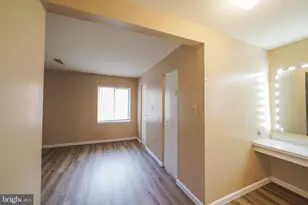 454 Girard St, Gaithersburg, MD 20877 - Photo 32