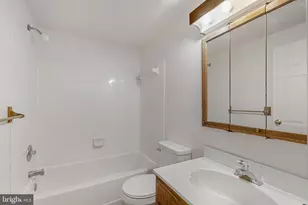 26 Whitechurch Ct, Germantown, MD 20874 - Photo 16