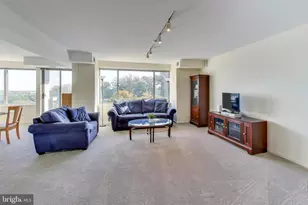 5450 Whitley Park Terrace, Bethesda, MD 20814 - Photo 8