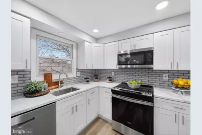 18011 Silver Leaf Drive, Gaithersburg, MD 20877 - Photo 10