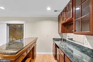 7711 Arrowood Ct, Bethesda, MD 20817 - Photo 40