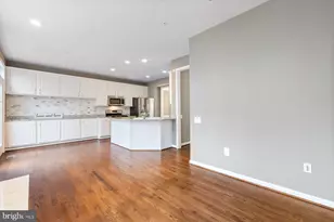 11909 Grey Hollow Ct, Rockville, MD 20852 - Photo 18