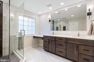 11909 Grey Hollow Ct, Rockville, MD 20852 - Photo 30