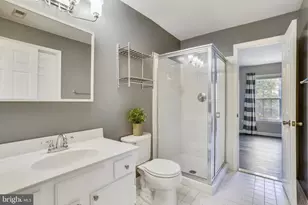 15301 Diamond Cove Terrace, Rockville, MD 20850 - Photo 18