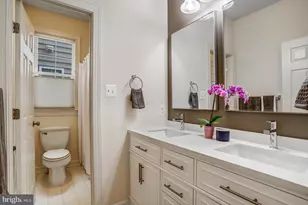 211 Winter Walk Dr, Gaithersburg, MD 20878 - Photo 34