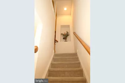 623 Hurdle Mill Place, Gaithersburg, MD 20877 - Photo 4