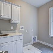 10100 Fleming Ave, Bethesda MD 20814-2120 exterior