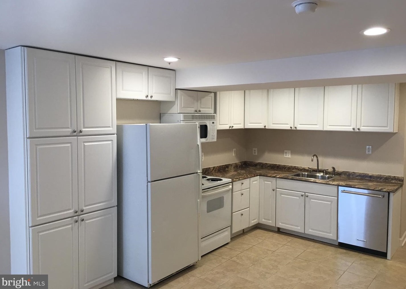 817 Linslade St, Gaithersburg, MD 20878-2129